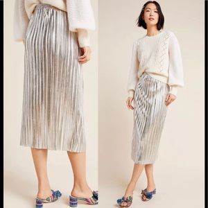 MAEVE by Anthropologie pleated skirt Size 4